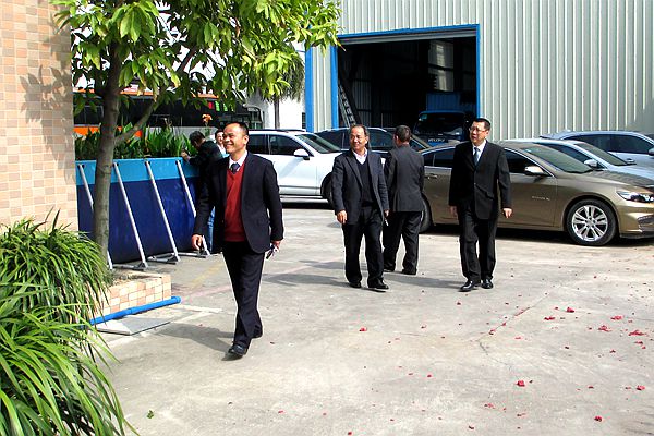 廣州中航水上設(shè)施建造有限公司