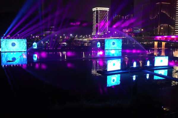 光影秀 水上浮筒 水上燈光節(jié) 水上活動 光影秀 水上浮筒 水上燈光節(jié) 水上活動